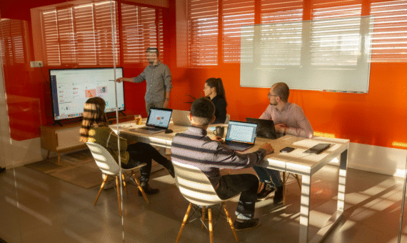 De 7 rollen die je moet verdelen voor ISO 27001